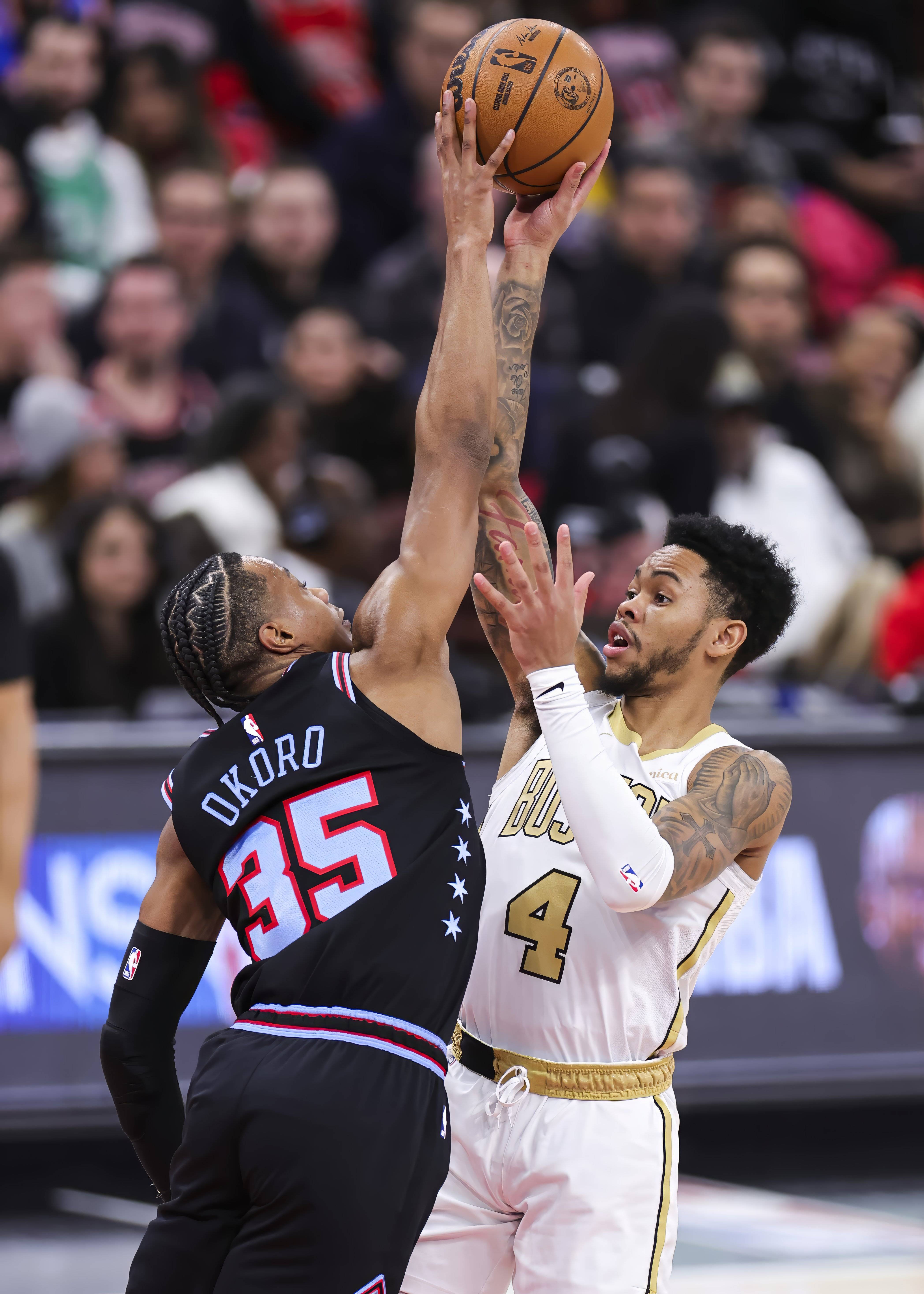 开云-詹姆斯在公牛比赛中精彩发挥，挺进下一轮引发热议！的简单介绍